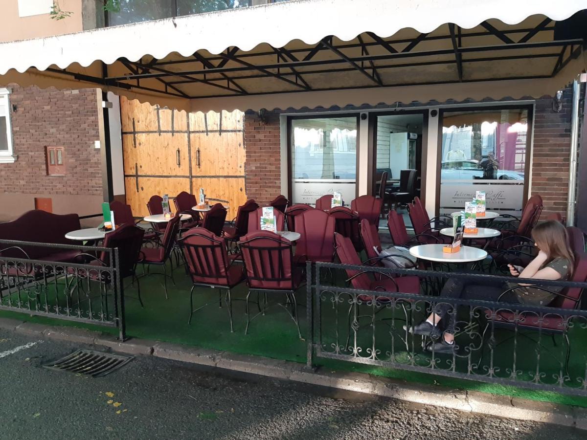 Bed&Breakfast Intermezzo Caffe Kikinda Εξωτερικό φωτογραφία